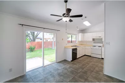 1601 Primrose Trail, Round Rock, TX 78664 - Photo 7
