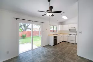 1601 Primrose Trail, Round Rock, TX 78664 - Photo 7