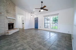 1601 Primrose Trail, Round Rock, TX 78664 - Photo 3