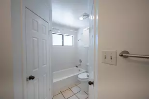 1601 Primrose Trail, Round Rock, TX 78664 - Photo 11