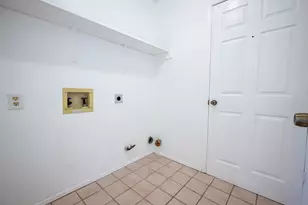 1601 Primrose Trail, Round Rock, TX 78664 - Photo 13