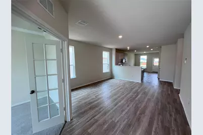 427 Tree Nut Loop, Buda, TX 78610 - Photo 5