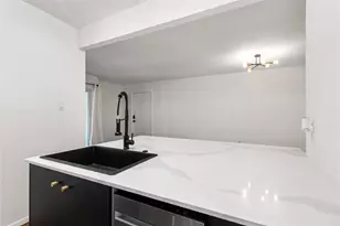 2119 Oxford Ave, Austin, TX 78704 - Photo 5