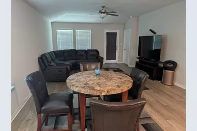 1015 Bluejack Way, Hutto, TX 78634 - Photo 5