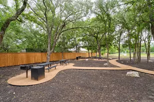 513 Burlington Dr, Buda, TX 78610 - Photo 27