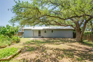 1707 Overhill Dr, Austin, TX 78721 - Photo 35