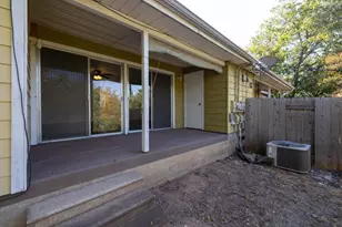 2326 Hartford Rd, Austin, TX 78703 - Photo 25