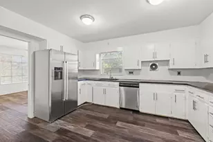 2326 Hartford Rd, Austin, TX 78703 - Photo 15