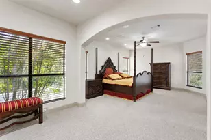 1 Treehaven Ln, The Hills, TX 78738 - Photo 15