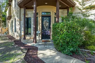 1 Treehaven Ln, The Hills, TX 78738 - Photo 3