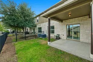 516 E Slaughter Ln, Austin, TX 78744 - Photo 25