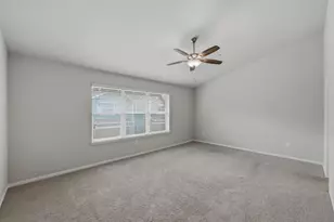 516 E Slaughter Ln, Austin, TX 78744 - Photo 15