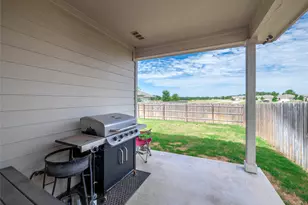 624 Independence Ave, Liberty Hill, TX 78642 - Photo 25