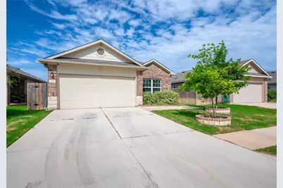 624 Independence Avenue, Liberty Hill, TX 78642 - Photo 3