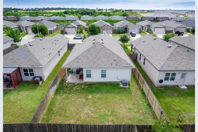 624 Independence Avenue, Liberty Hill, TX 78642 - Photo 29