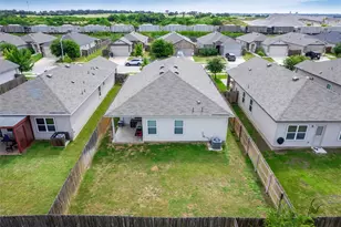 624 Independence Ave, Liberty Hill, TX 78642 - Photo 29