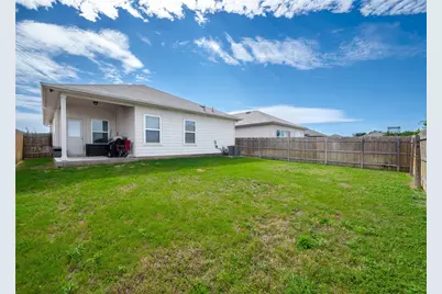 624 Independence Avenue, Liberty Hill, TX 78642 - Photo 27