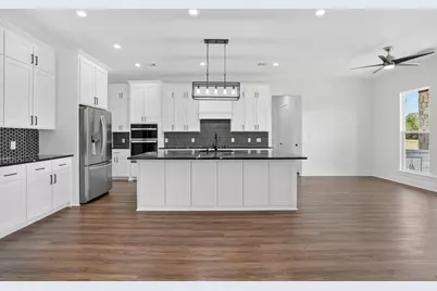 1035 Brandywine Court, Elgin, TX 78621 - Photo 11