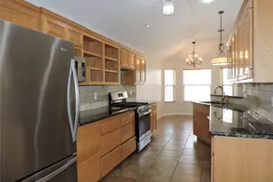 1404 Peachtree Valley Dr, Round Rock, TX 78681 - Photo 3