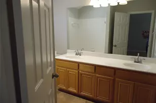 1404 Peachtree Valley Dr, Round Rock, TX 78681 - Photo 17