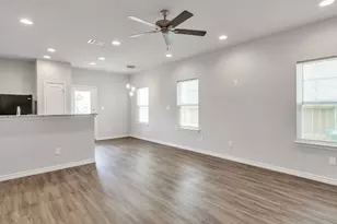 203 Peruna Dr, Marble Falls, TX 78654 - Photo 15