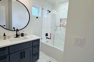 806 Philco Dr, Austin, TX 78745 - Photo 23