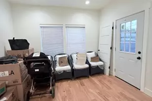 806 Philco Dr, Austin, TX 78745 - Photo 25