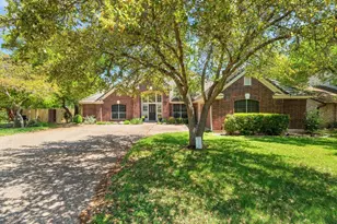 209 El Rio Dr, Lakeway, TX 78734 - Photo 1