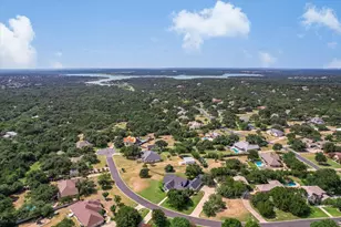 106 Lakeview Ln, Georgetown, TX 78633 - Photo 35