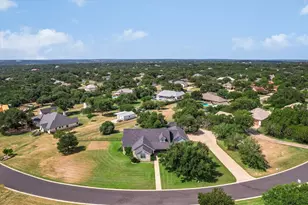 106 Lakeview Ln, Georgetown, TX 78633 - Photo 37