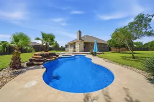 128 Clear Water Pass, Bastrop, TX 78602 - Photo 23
