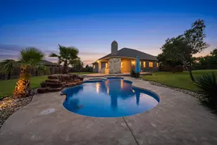 128 Clear Water Pass, Bastrop, TX 78602 - Photo 23