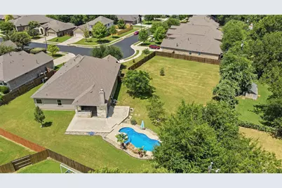 128 Clear Water Pass, Bastrop, TX 78602 - Photo 29