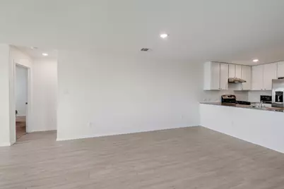 215 Sosie St Street, Marion, TX 78124 - Photo 9