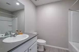 215 Sosie St St, Marion, TX 78124 - Photo 15