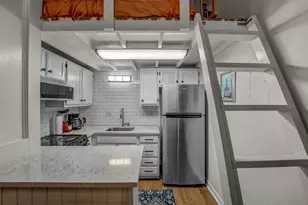1000 W 26th St, Austin, TX 78705 - Photo 5