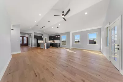 217 Gato Road, Cedar Creek, TX 78612 - Photo 19