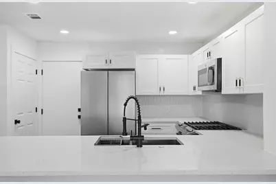 6708 Panda Royle Drive, Del Valle, TX 78617 - Photo 13