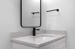 6708 Panda Royle Dr, Del Valle, TX 78617 - Photo 31