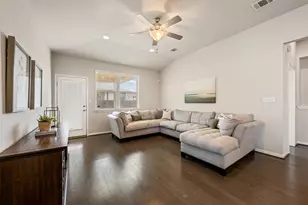 8121 Rosano St, Round Rock, TX 78665 - Photo 23