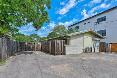1126 1/2 Chicon Street #2, Austin, TX 78702 - Photo 11