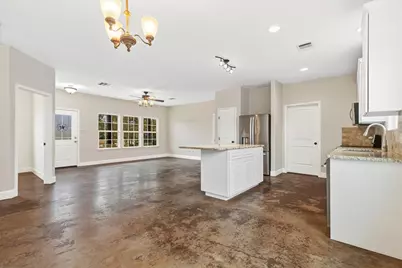 207 Cardinal Loop, Paige, TX 78659 - Photo 7