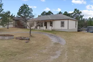 207 Cardinal Loop, Paige, TX 78659 - Photo 3