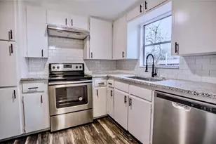 8308 Peaceful Hill Ln, Austin, TX 78748 - Photo 3