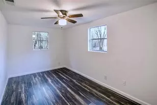 8308 Peaceful Hill Ln, Austin, TX 78748 - Photo 9