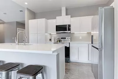 505 Chantilly Lane, Spicewood, TX 78669 - Photo 11