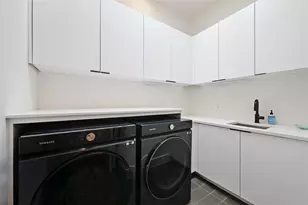 308 Briarwood Trail, Austin, TX 78746 - Photo 15