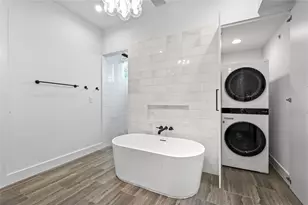 308 Briarwood Trail, Austin, TX 78746 - Photo 19