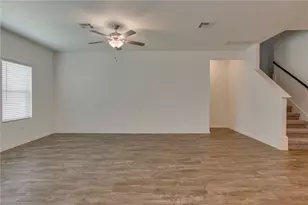 6721 Hartlage St, Austin, TX 78754 - Photo 9