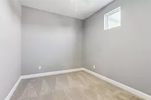 130 Creekwood Trail, Cedar Creek, TX 78612 - Photo 31